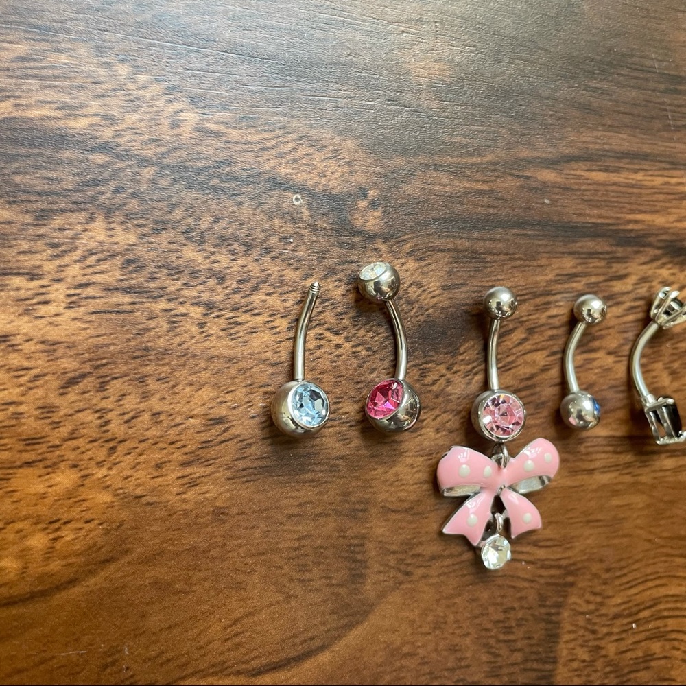 🔴Metal & Rhinestone Belly Button Rings Bundle - Picture 3 of 5